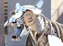 Metal tigers