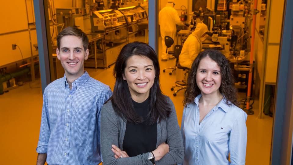 Smart windows team: Professor Yueh-Lin (Lynn) Loo (center) with graduate students Nicholas Davy (left) and Melda Sezen-Edmonds (right)