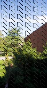 Patterned glass
