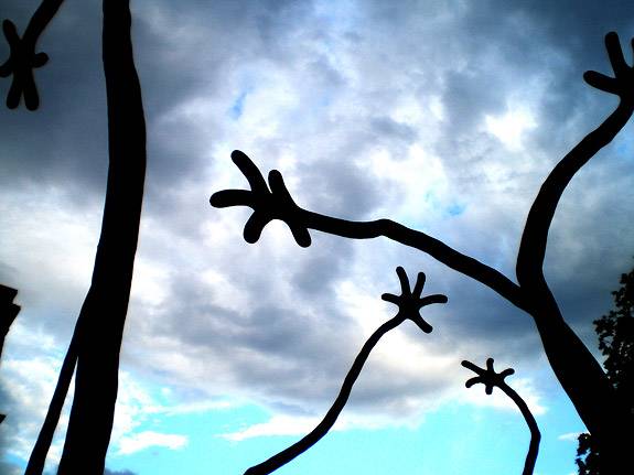 Sculpture of hands