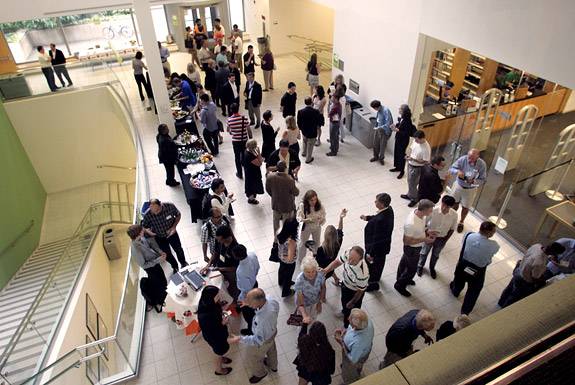 eLab crowd