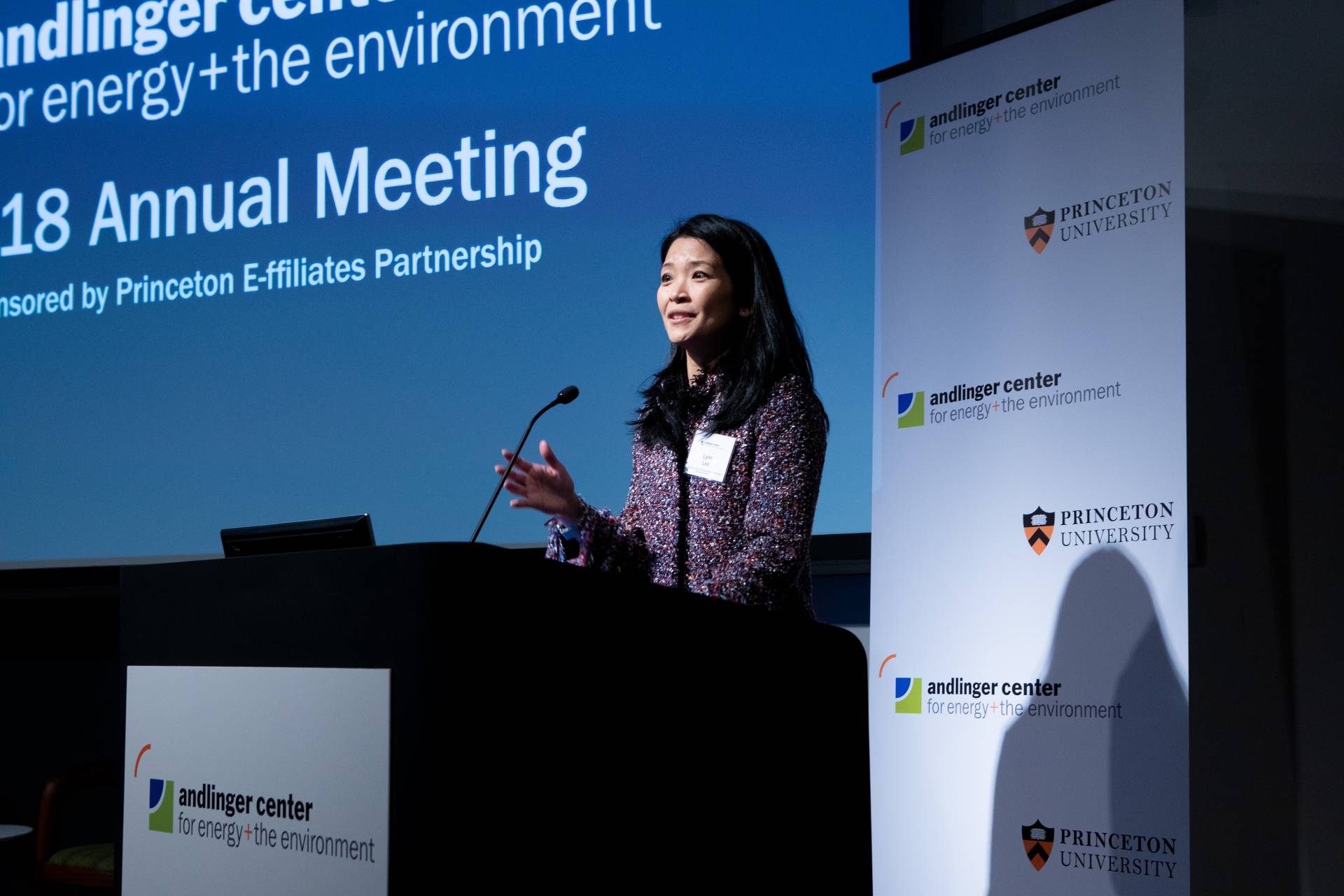 Lynn Loo at podium