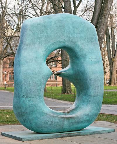 Sculpture Moore